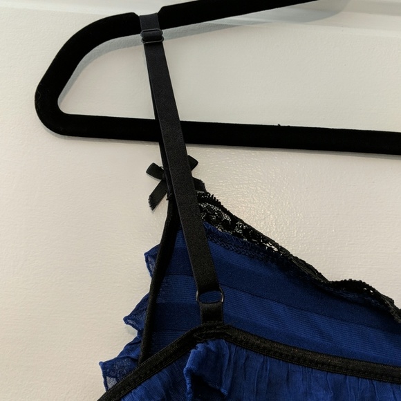 Blue Ruffle Chiffon Lace Tank - Picture 5 of 5